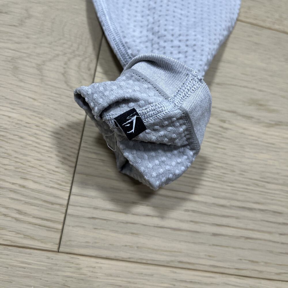 Gymshark Women's Gray Leggings - Picture 11 of 11
